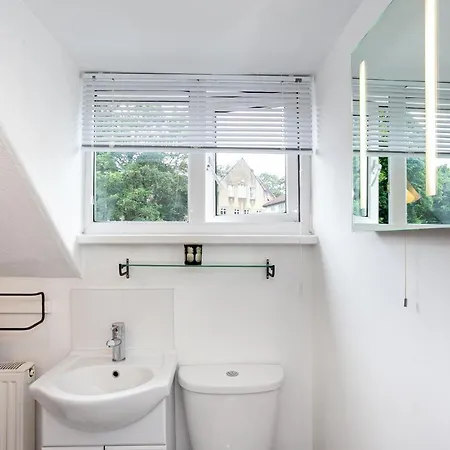 Cosy 2 Bed - Close To Centre 利兹