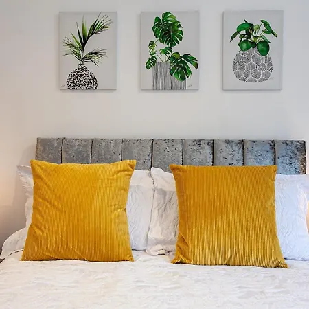 Cosy 2 Bed - Close To Centre 利兹