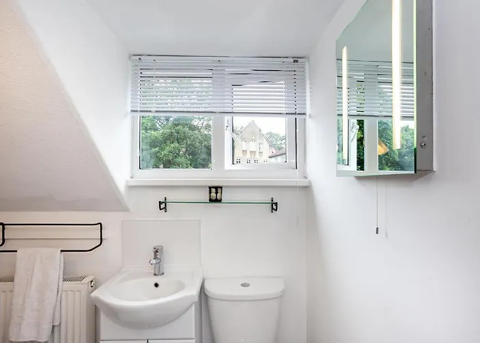 Cosy 2 Bed - Close To Centre 利兹