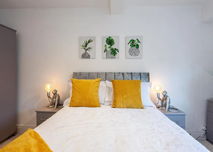 Cosy 2 Bed - Close To Centre * 利兹